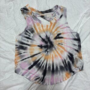 5/$10🌟 | Tie Dye Tank Top